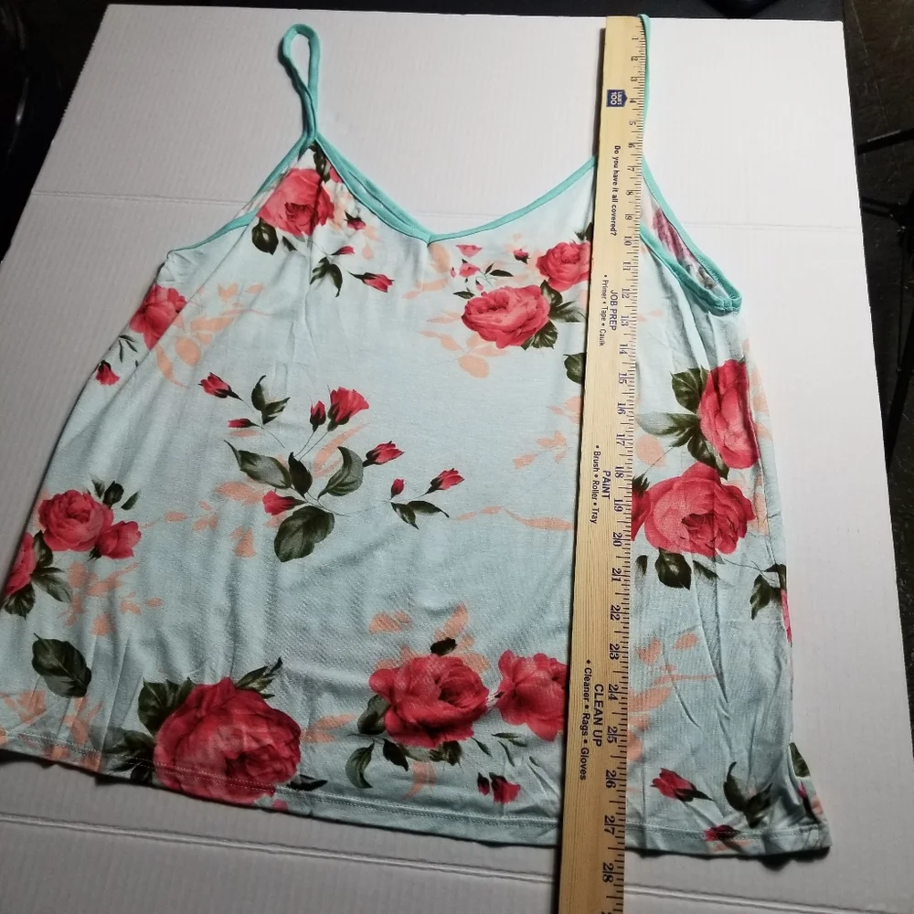 NWOT BIBI WOMEN'S FLORAL SPAGHETTI STRAP TOP SIZE MEDIUM - Picture 4 of 7